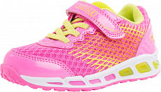 Обувь из дышащих материалов отлично подходит для занятий спортом